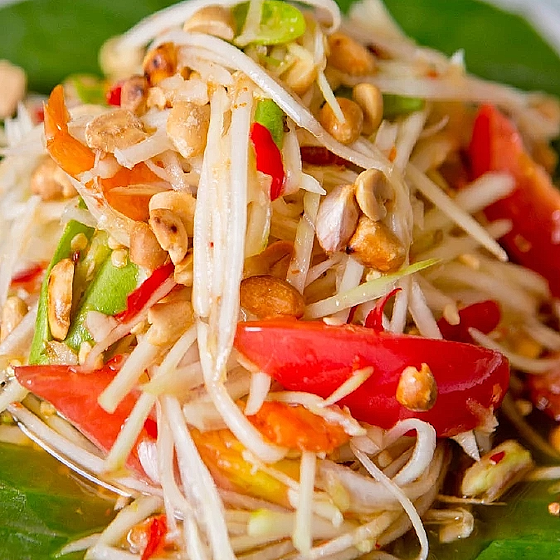 Salade de Papaye Verte Thaïlandaise Som Tam - ส้มตำเขียวๆ