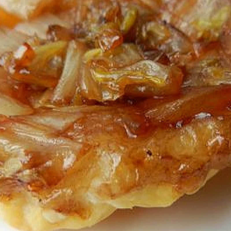 Petites Tatins de chicons, feta et thym