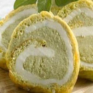 Roulade d’Omelette avec Asperges et Mozzarella (Végétarien)