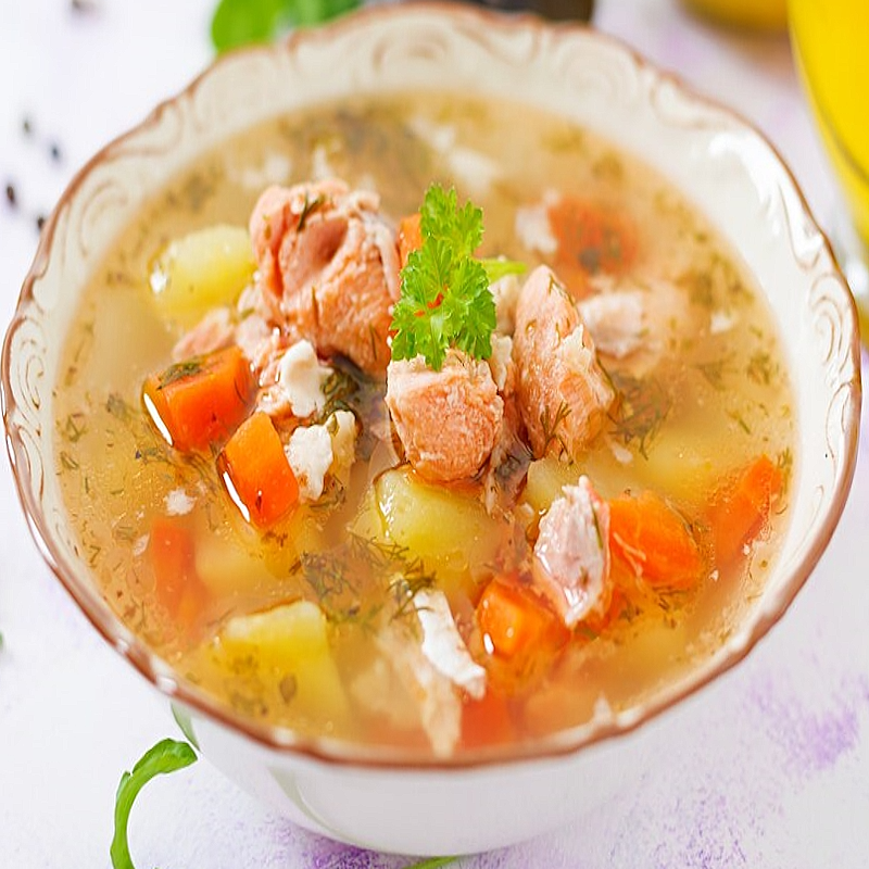 Soupe de saumon à la finlandaise (Lohikeitto)