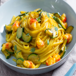 Linguine gamberetti, zucchine e zafferano